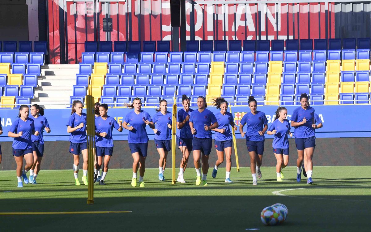 FCB Femení during training at the Estadi Johan Cruyff / PACO LARGO/FCBARCELONA