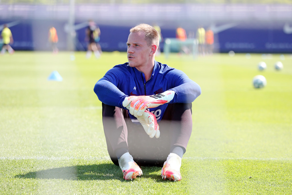 Marc-André ter Stegen during training after the break / MIGUEL RUIZ/GETTY IMAGES EUROPE