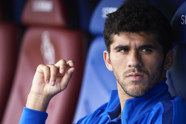 Carles Alena has seen little time on the pitch this season / JUAN MANUEL SERRANO ARCE / Getty Images Europe