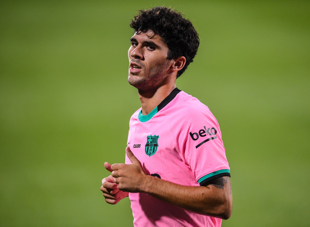 Carles Aleñá disputando un partido en pretemporada. / David Ramos/Getty Images Europe