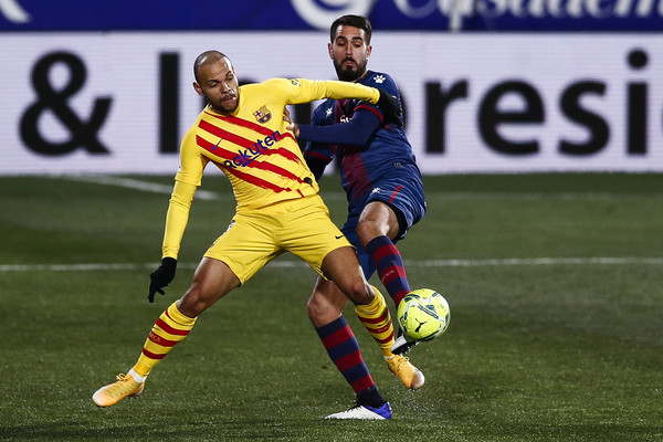 Martin Braithwaite, in action against SD Huesca / Eric Alonso/Getty Images Europe