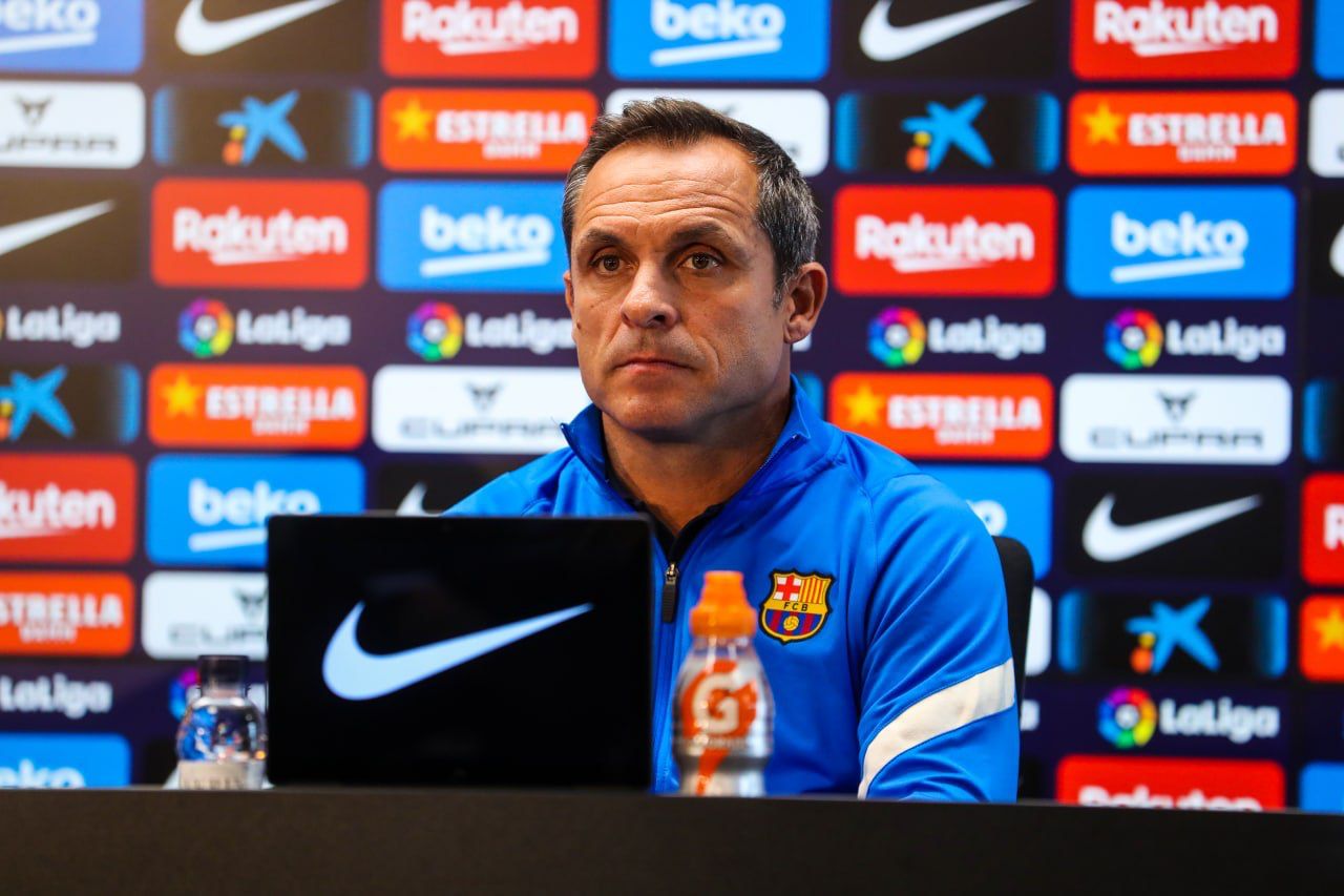 Sergi Barjuan during the press conference ahead of the game against Celta / FC BARCELONA