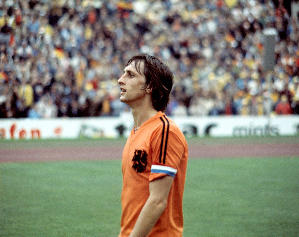 Johan Cruyff captaining his national team at the 1974 World Cup / BRIDGEMAN IMAGES