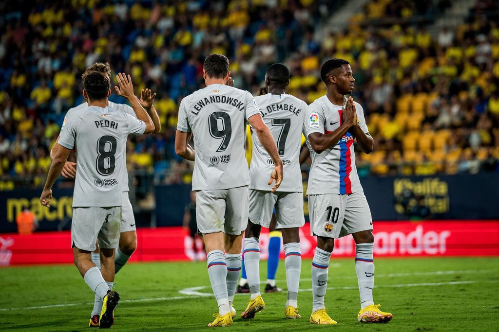 Ansu Fati dedicating his goal to the unlucky fan / FC Barcelona