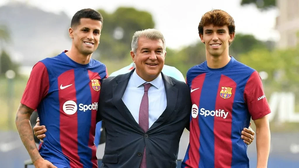 Laporta with Cancelo & Felix / FC Barcelona