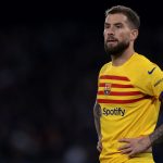 Íñigo Martínez Firmly Committed to Barcelona Amid Transfer Rumors