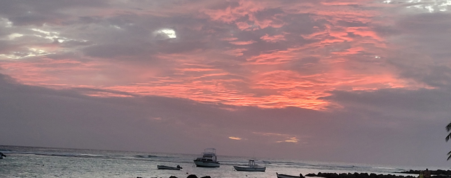Picture of a clouded sunset on a beach in Barbados