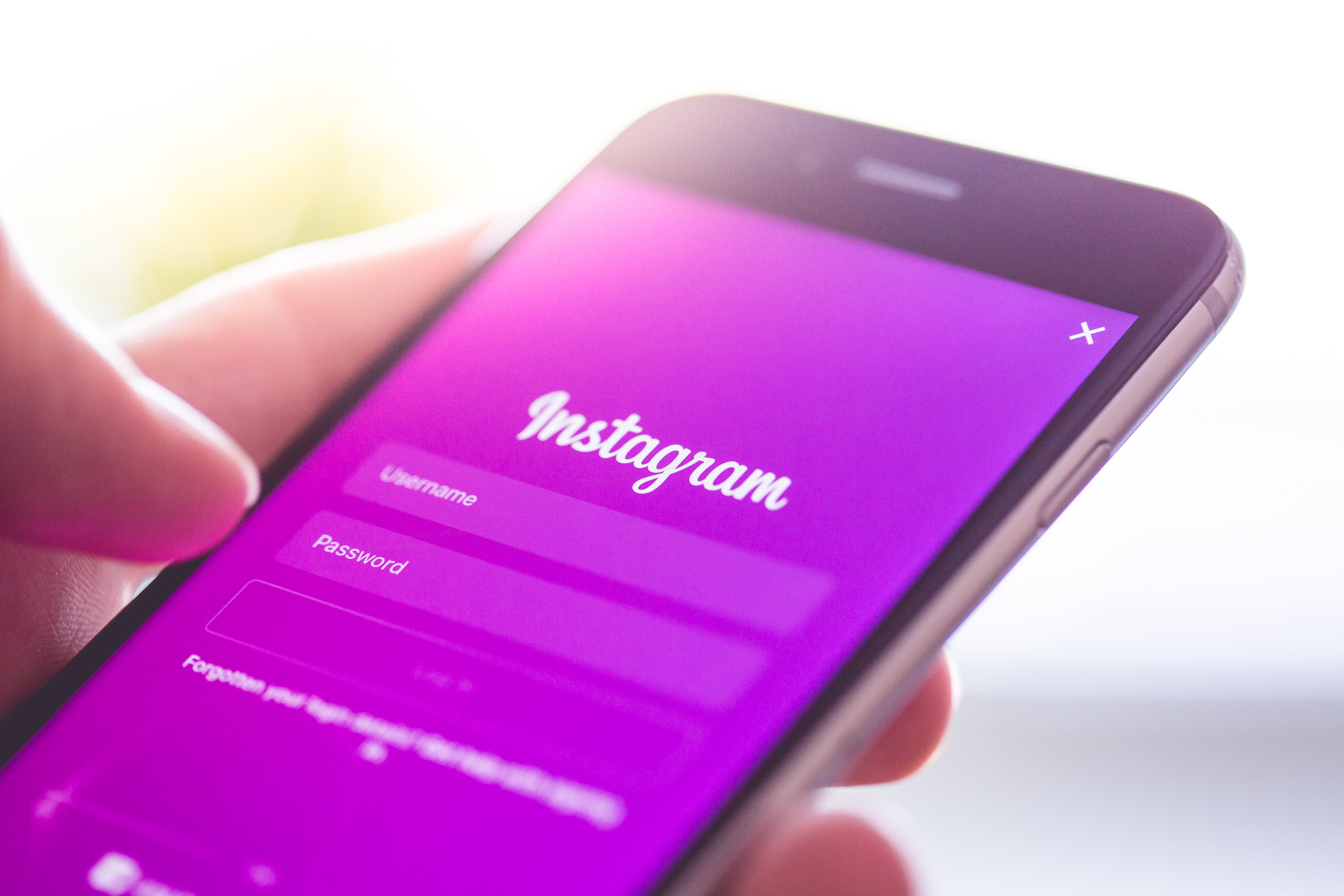 Hur du använder olika teckensitt på Instagram | BLING Startup