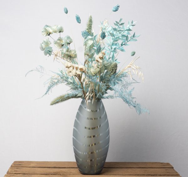 Evighedsbuket i blå vase