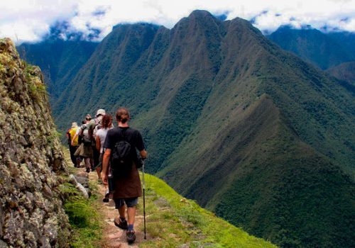 caminata-en-cusco-peru-treking.medium