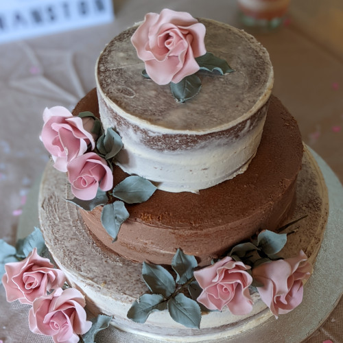 A beautiful wedding cake for every taste!