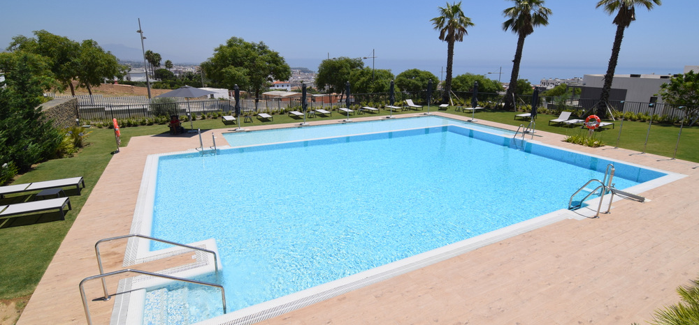 Luxury apartment in Estepona