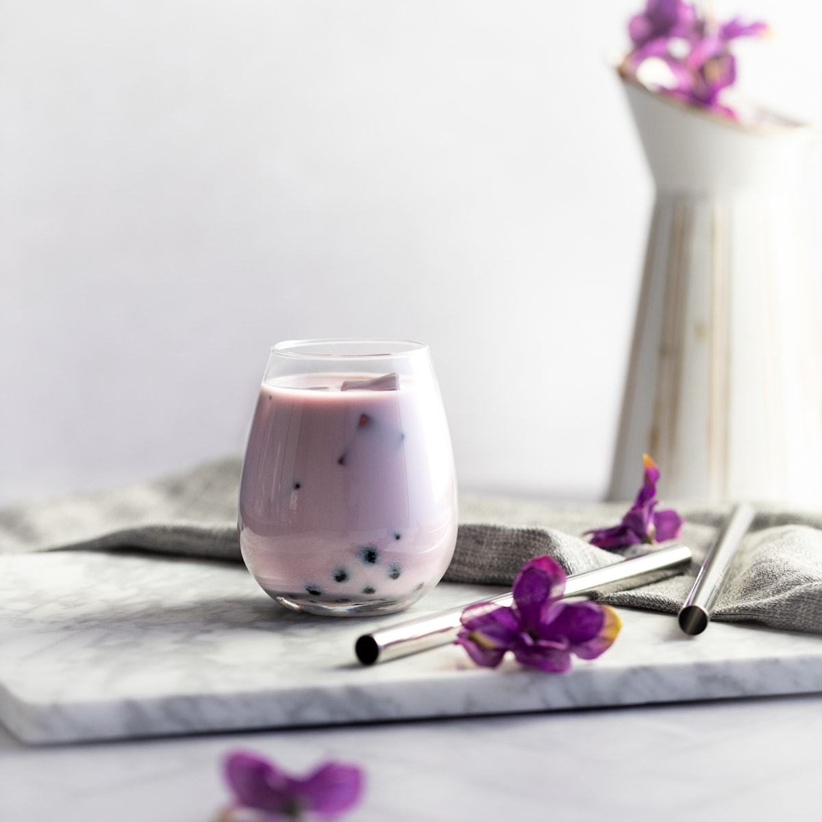 Hemmagjord Boba Tea med Blåbär Recept