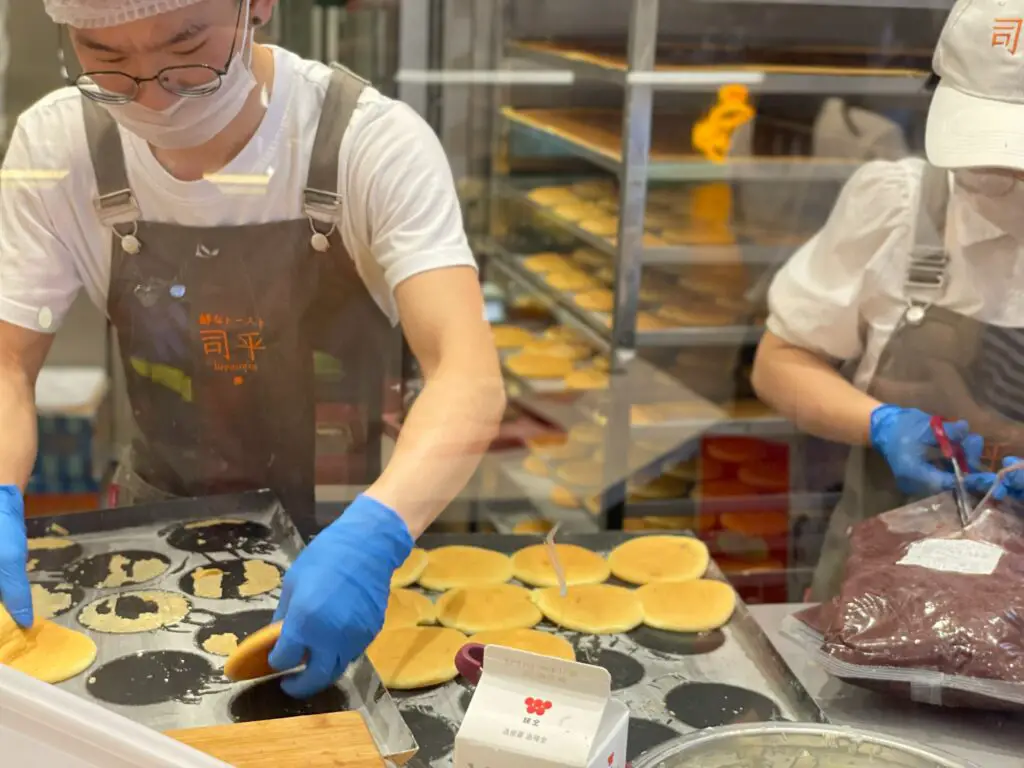 Dorayaki (Japanska Fyllda Pannkakor Recept)