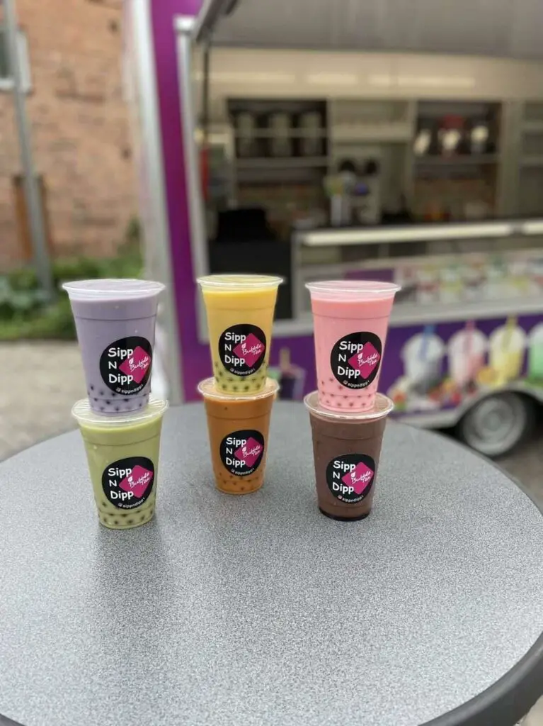 "Spilling The Boba Tea" Med Sipp N Dipp - Boba Tea Sverige