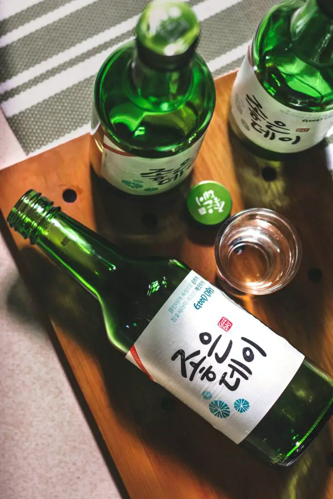 Soju med naturell smak på bordet