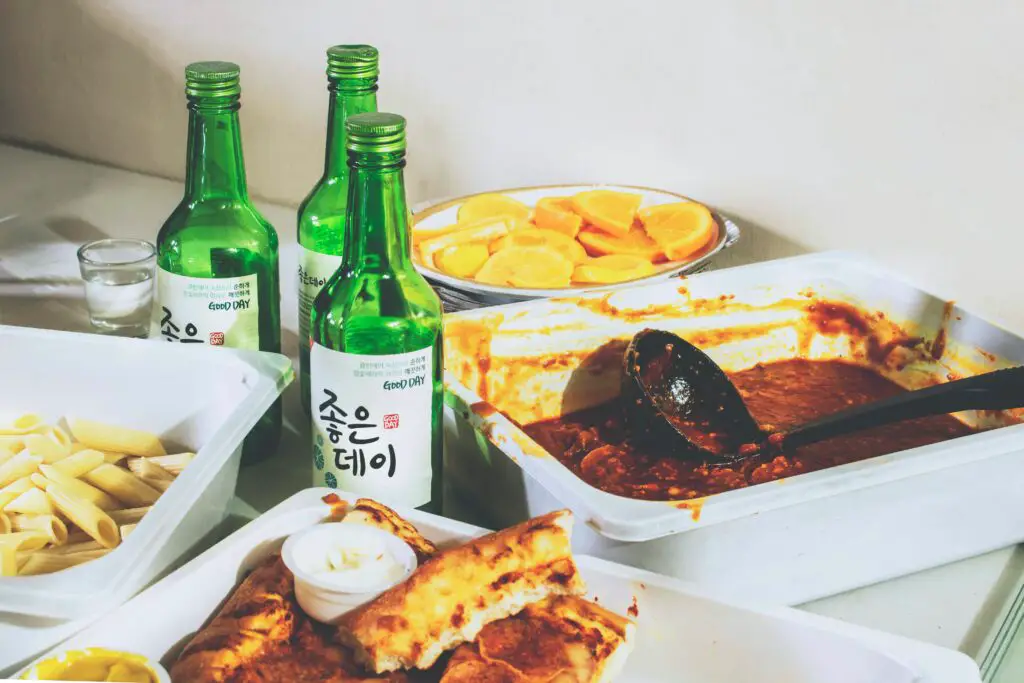 soju med koreansk mat