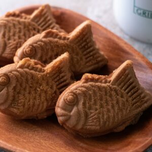 Taiyaki eller Bungeoppang - Bild av Kelly Visel från Unsplash