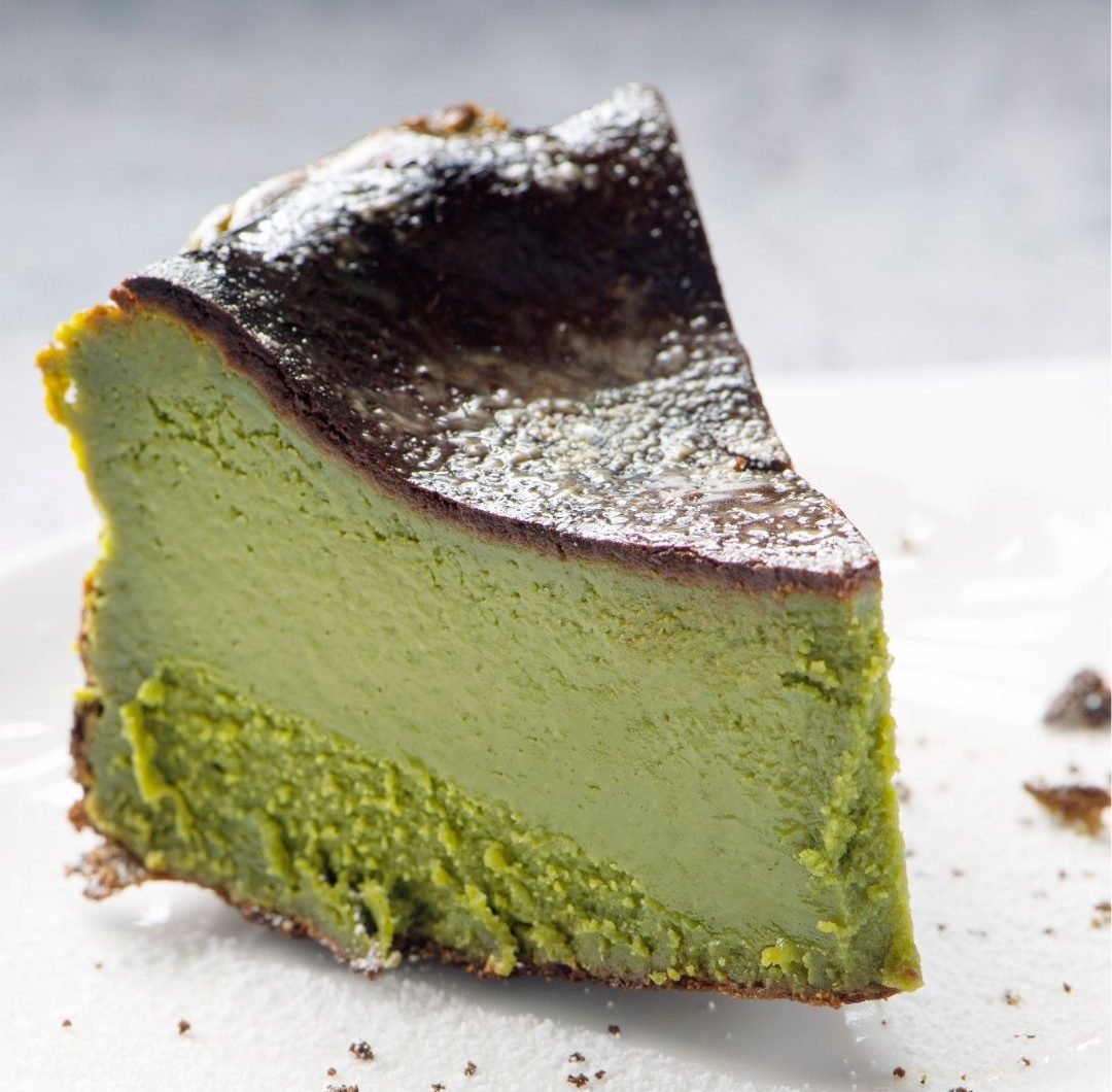 Matcha Basque Cheesecake (Japansk baskisk Matchaostkaka)