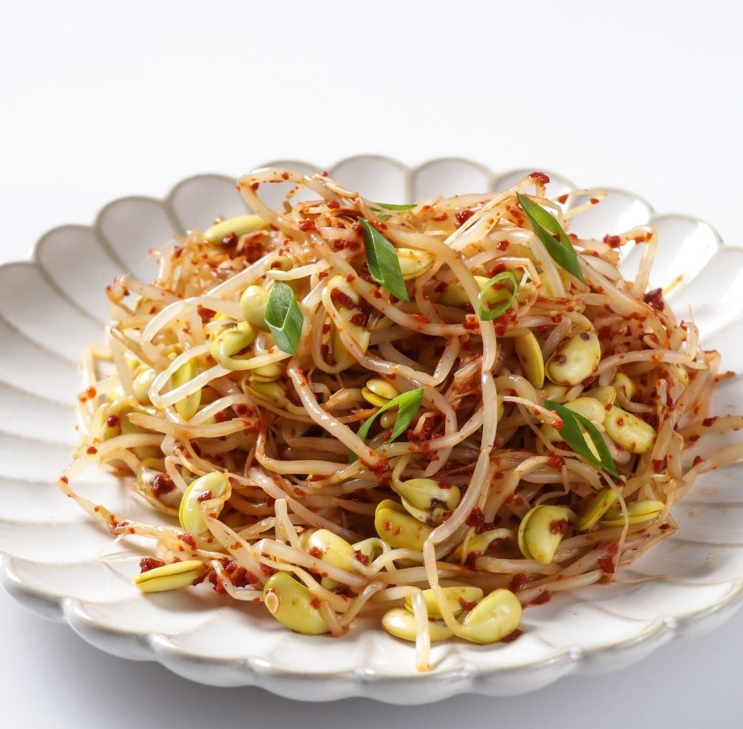 Kongnamul Muchim (Koreansk marinerade böngroddar)