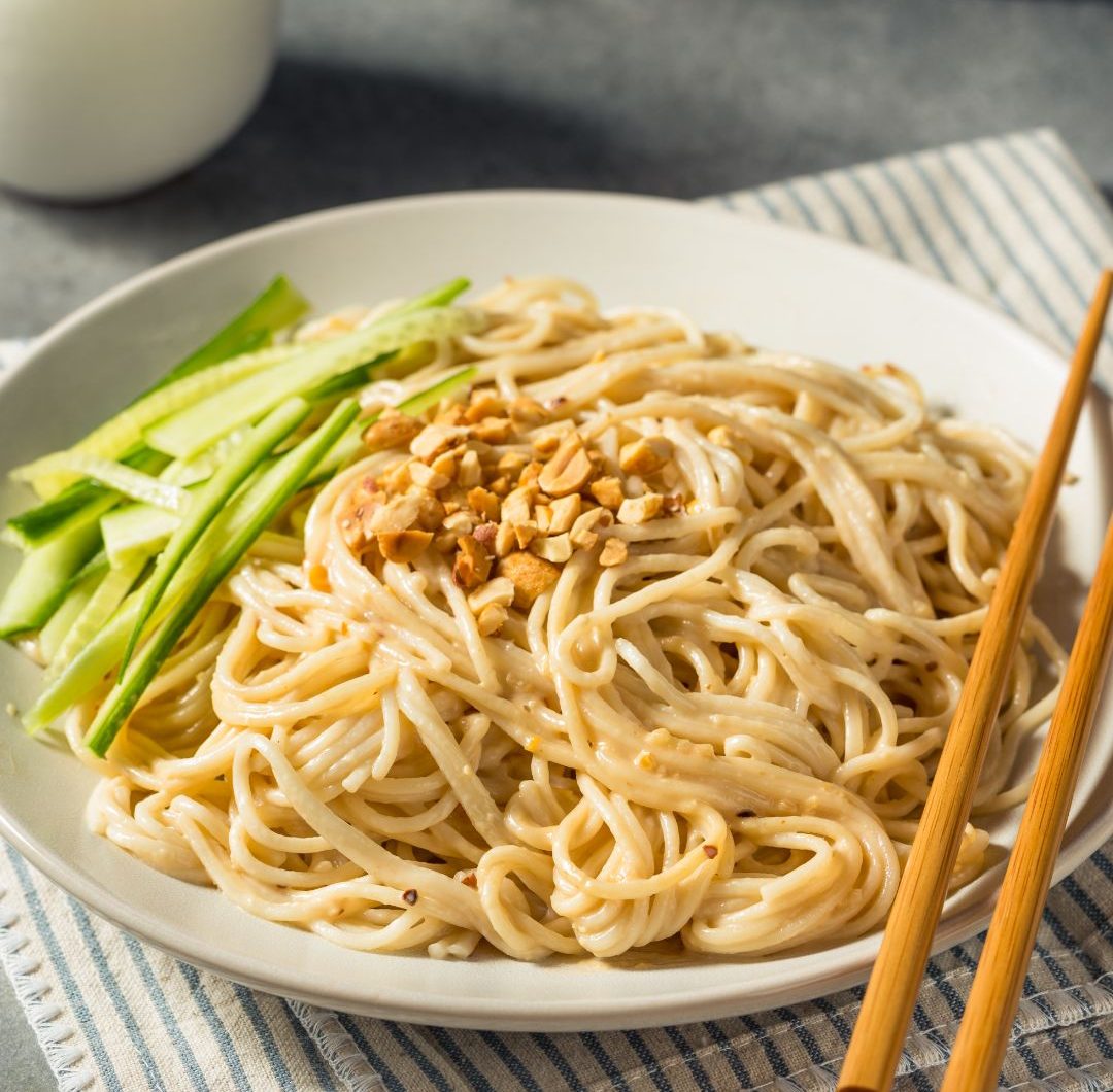 Ma Jiang Mian(Kinesisk Sesamsås Nudlar)