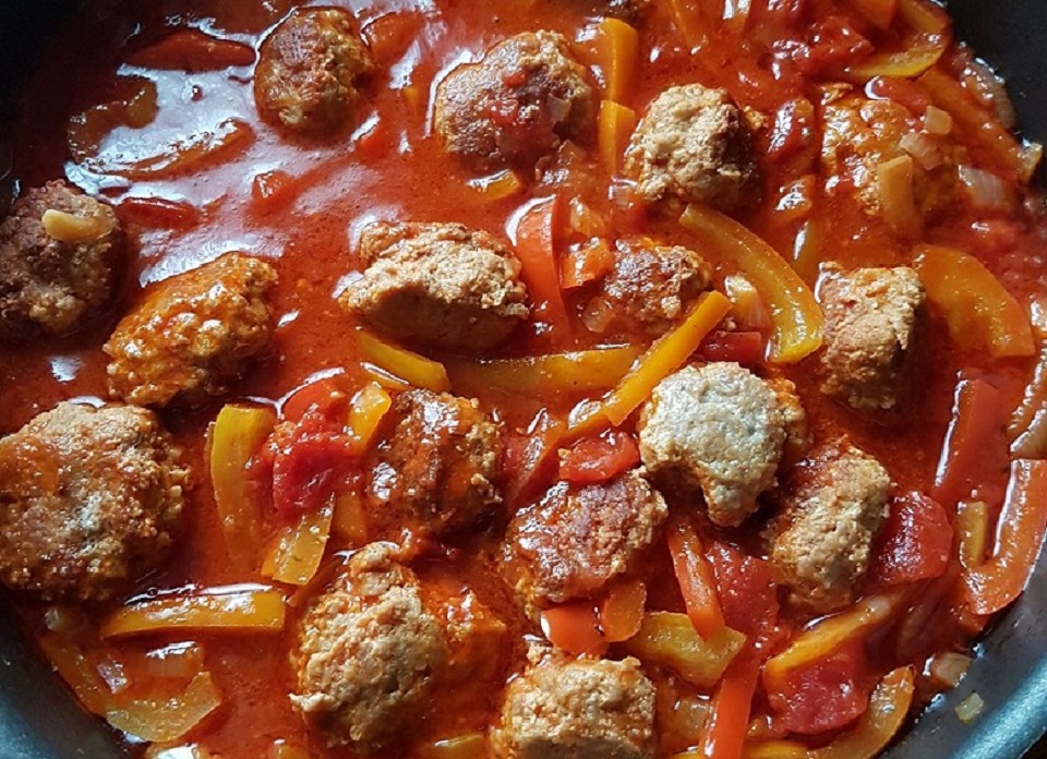 Hackbällchen-in-Paprika-Sauce – Cooking – Dirk&amp;MagdaLena