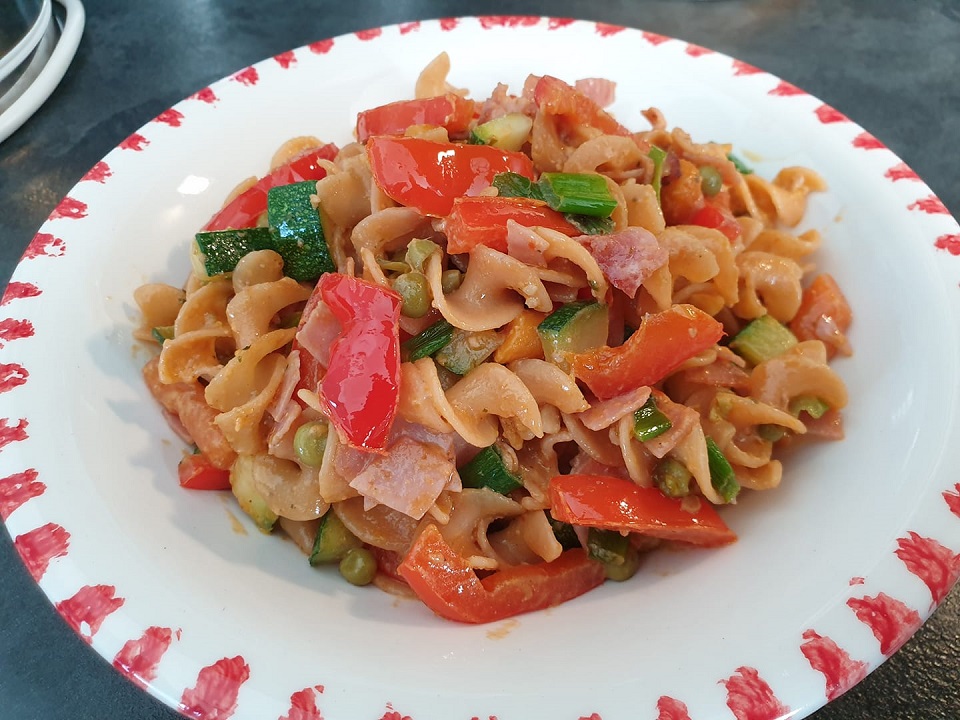 Nudel-Gemüsepfanne – Cooking – Dirk&MagdaLena Nudel-Gemüsepfanne – Cooking – Dirk&MagdaLena