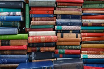 Att Förstå Litterära Teman: En Guide för Bokälskare