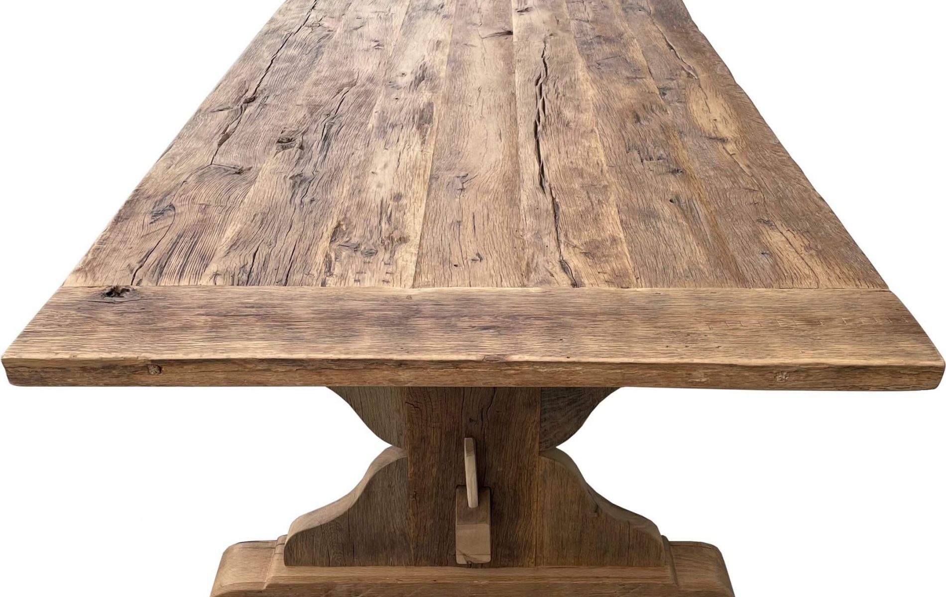 table rustique style monastère en vieux chêne avec pieds en bois massif