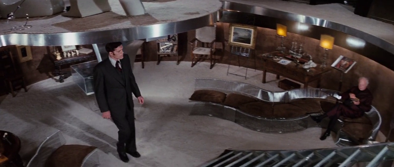 Verner Panton's Pantonova in The Spy Who Loved Me (1977)