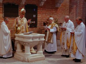 Bishop of London at St Boniface