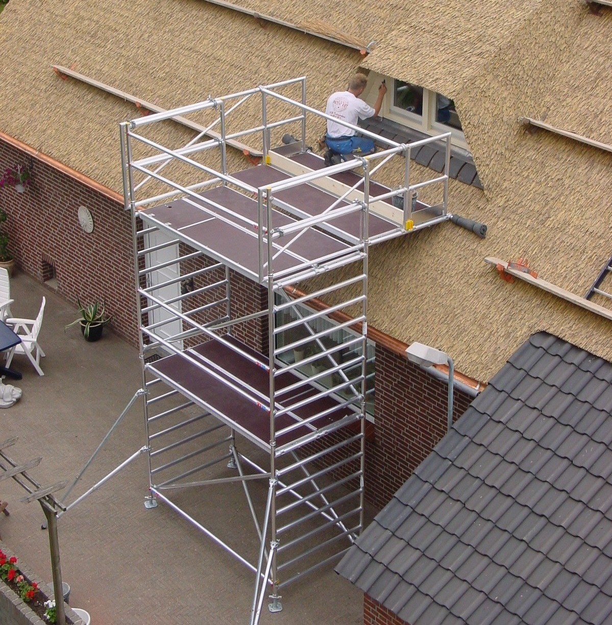 Brede dakkapelsteiger huren - Afbeelding 2