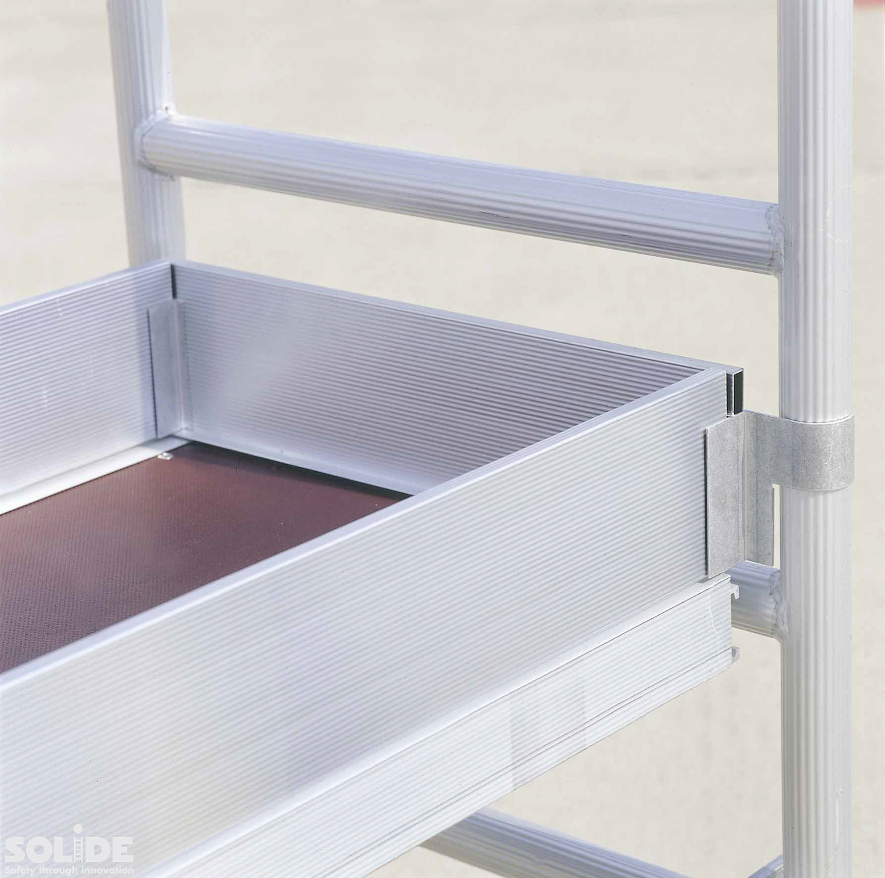 Solide Rolsteiger 4S - Dubbele voorloopleuning - B75xL245cm - 4.20m werkhoogte - Houten platformen - Afbeelding 8