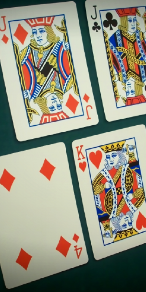 What's the best time to bluff in Pai Gow Poker?