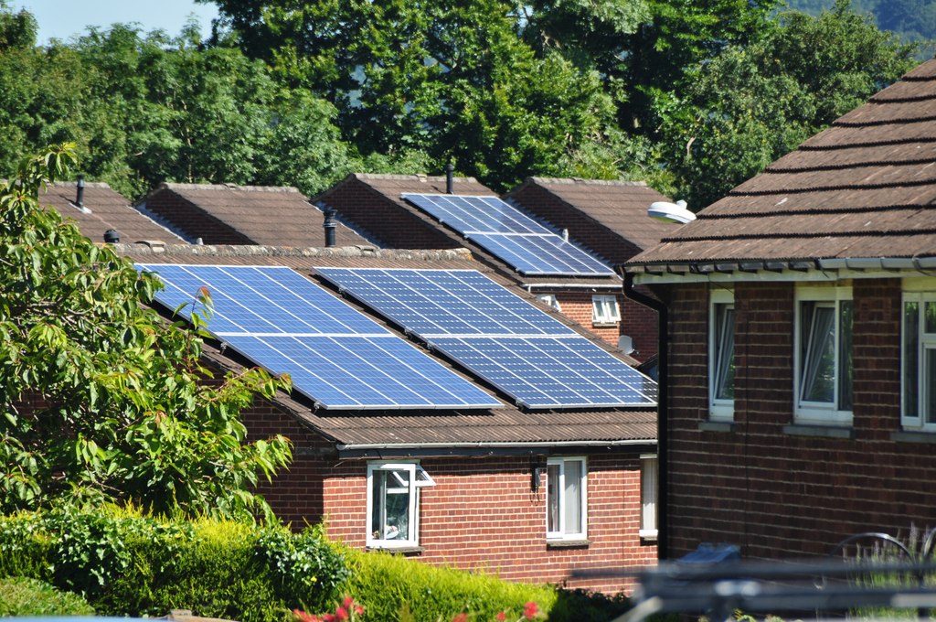 Solar Panels on Roofs 