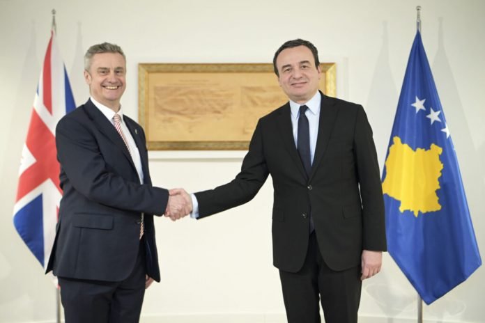 kurti-mbreteria-1024x683