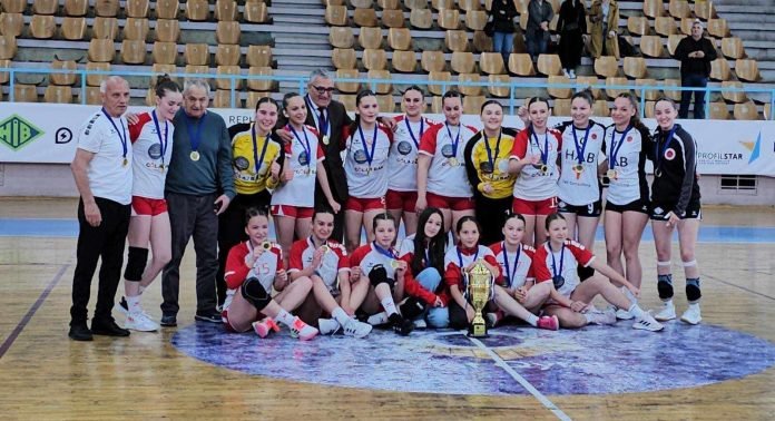 2d239d1e-c3d0-44cd-bb82-d12df43e4bd8