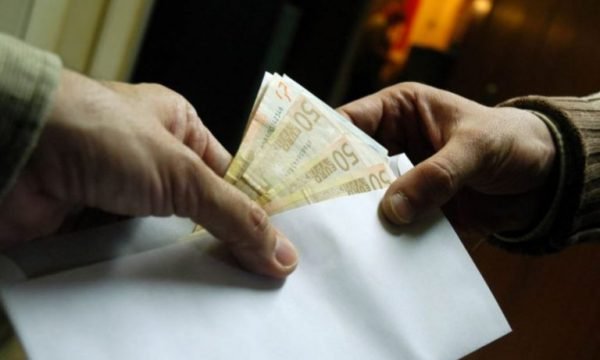 korrupsion-768x576-1-600x360