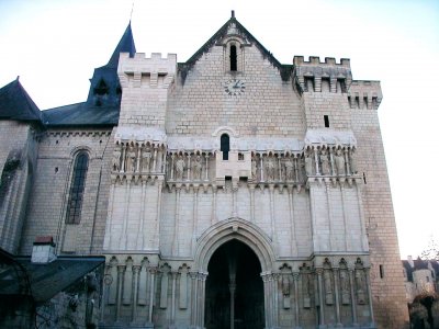 cande facade_collegiale