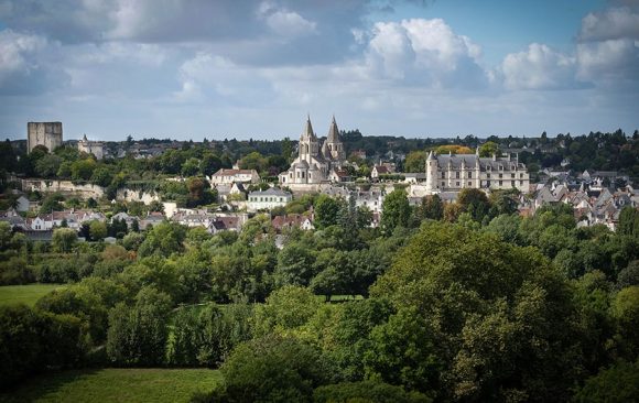 Loches