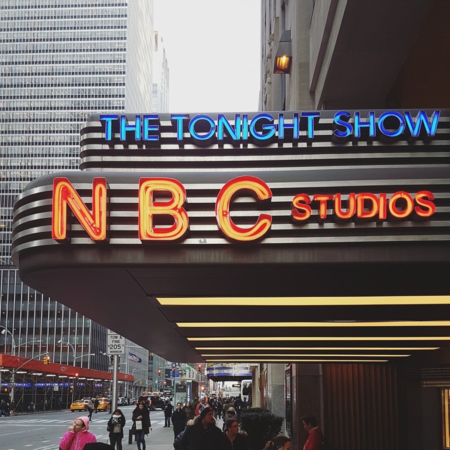 new york nyc Manhattan nbc news friends