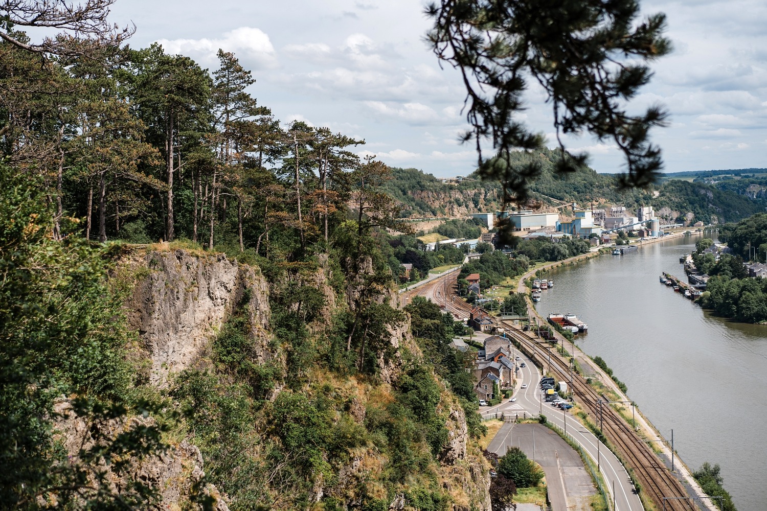 Aiguilles Marche les dames Namur Randonnée famille 