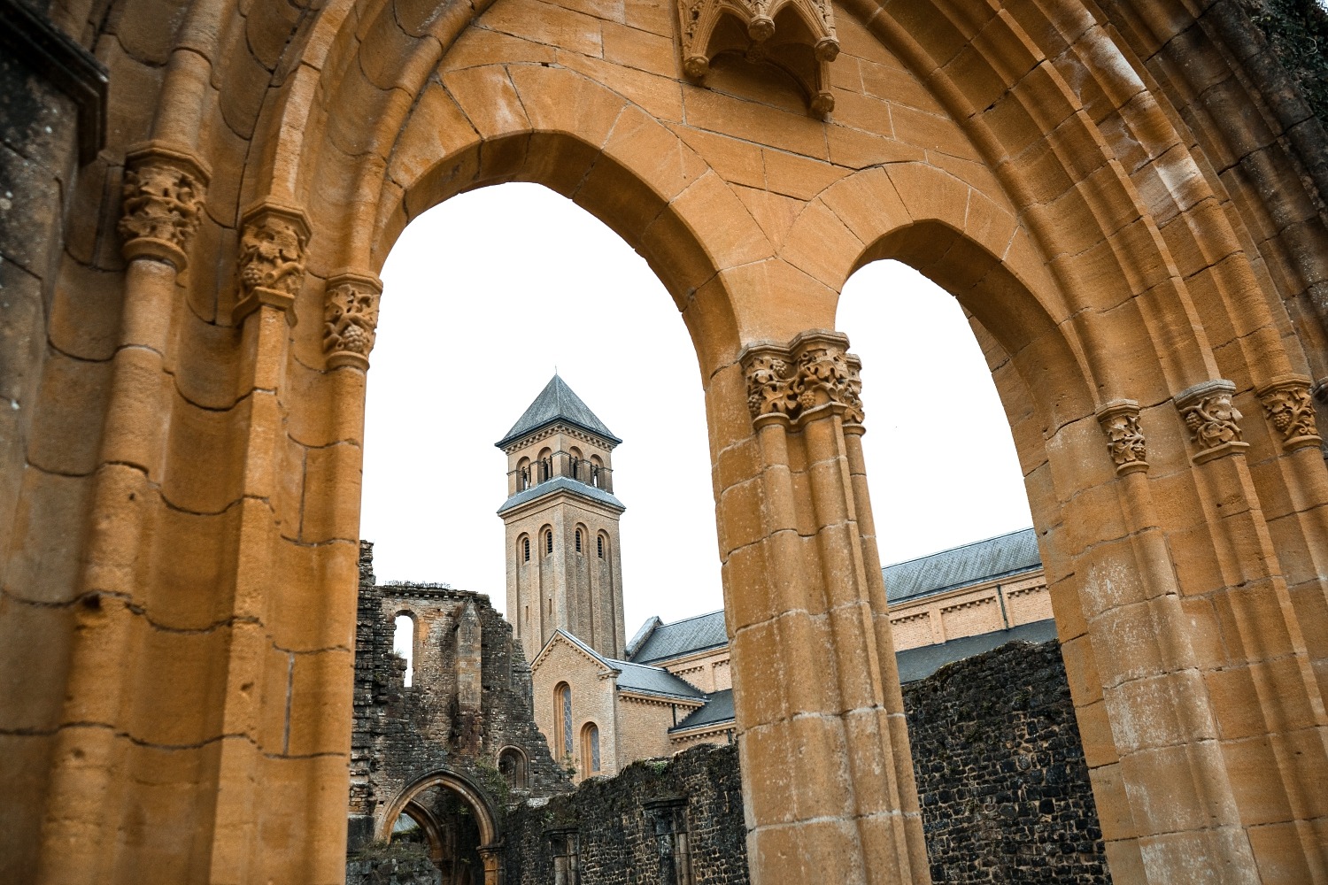 Abbaye Notre-Dame d'Orval Gaume Virton famille Wallonie Belgique brasserie bière trappiste 