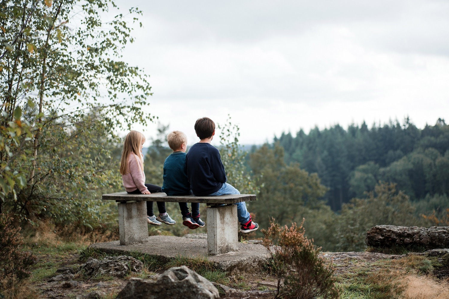 Luna & les gardiens des forêts Florenville application Totemus chasse au trésor Gaume Forêt de Muno Roche à l'appel Belgique Wallonie 