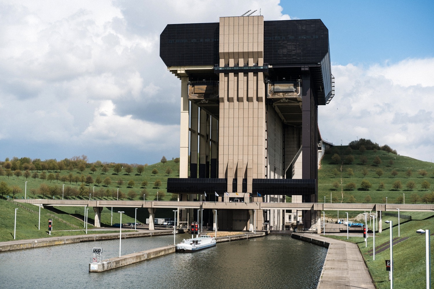 Ascenseur à bateaux de Strépy-Thieu Canal du centre Belgique Wallonie La louvière 