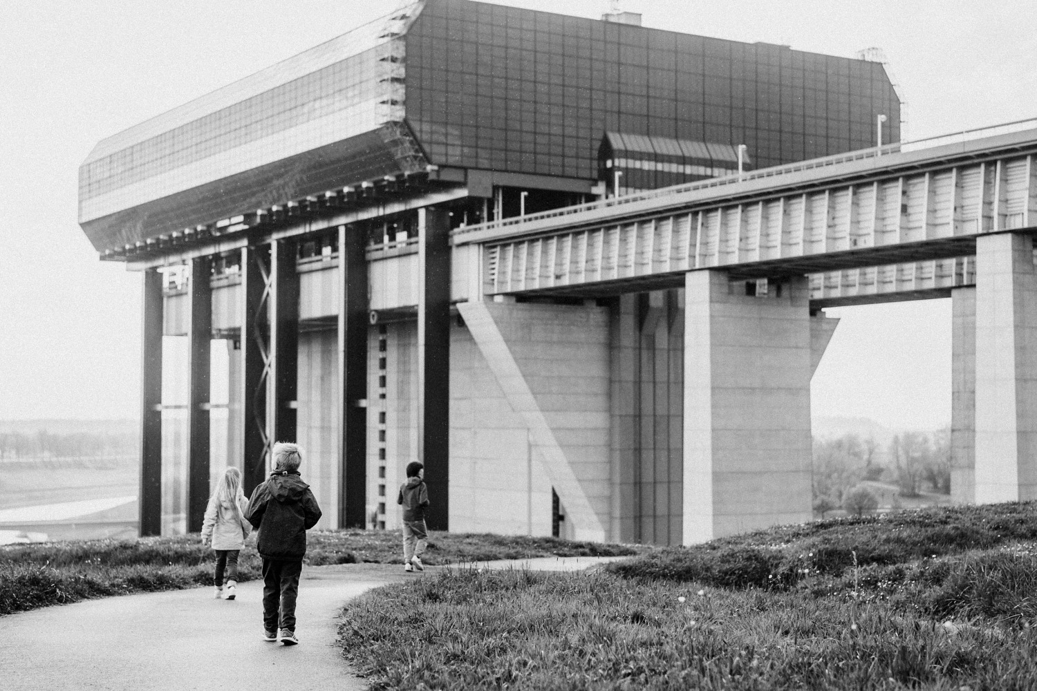 Ascenseur à bateaux de Strépy-Thieu Canal du centre Belgique Wallonie La louvière 