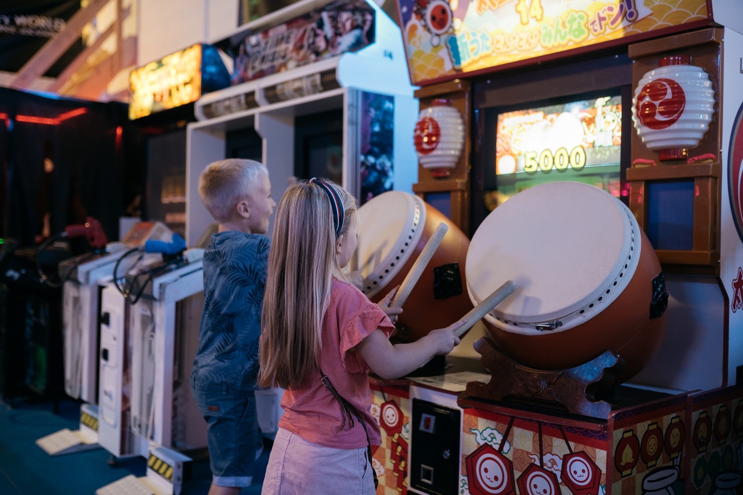 gate ninety world retro gaming salle arcade jeux vidéo nivelles brabant wallon Belgique anniversaire enfant geek 