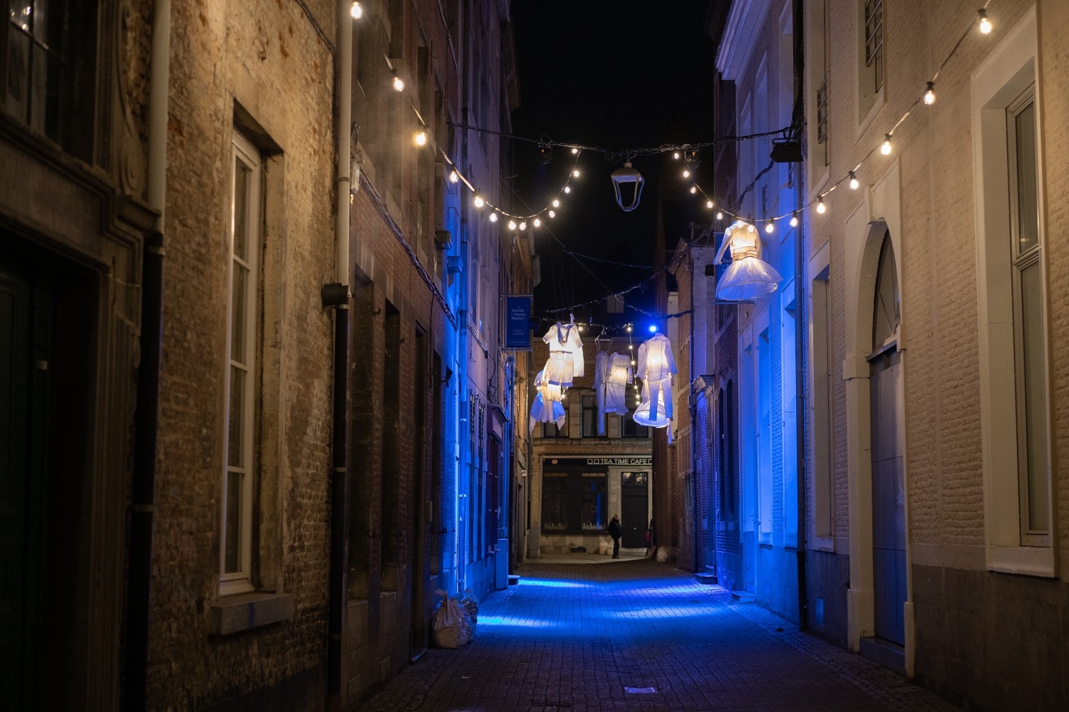 Namur en lumière parcours nocturne Wallonie citadelle veille ville artistique illuminations