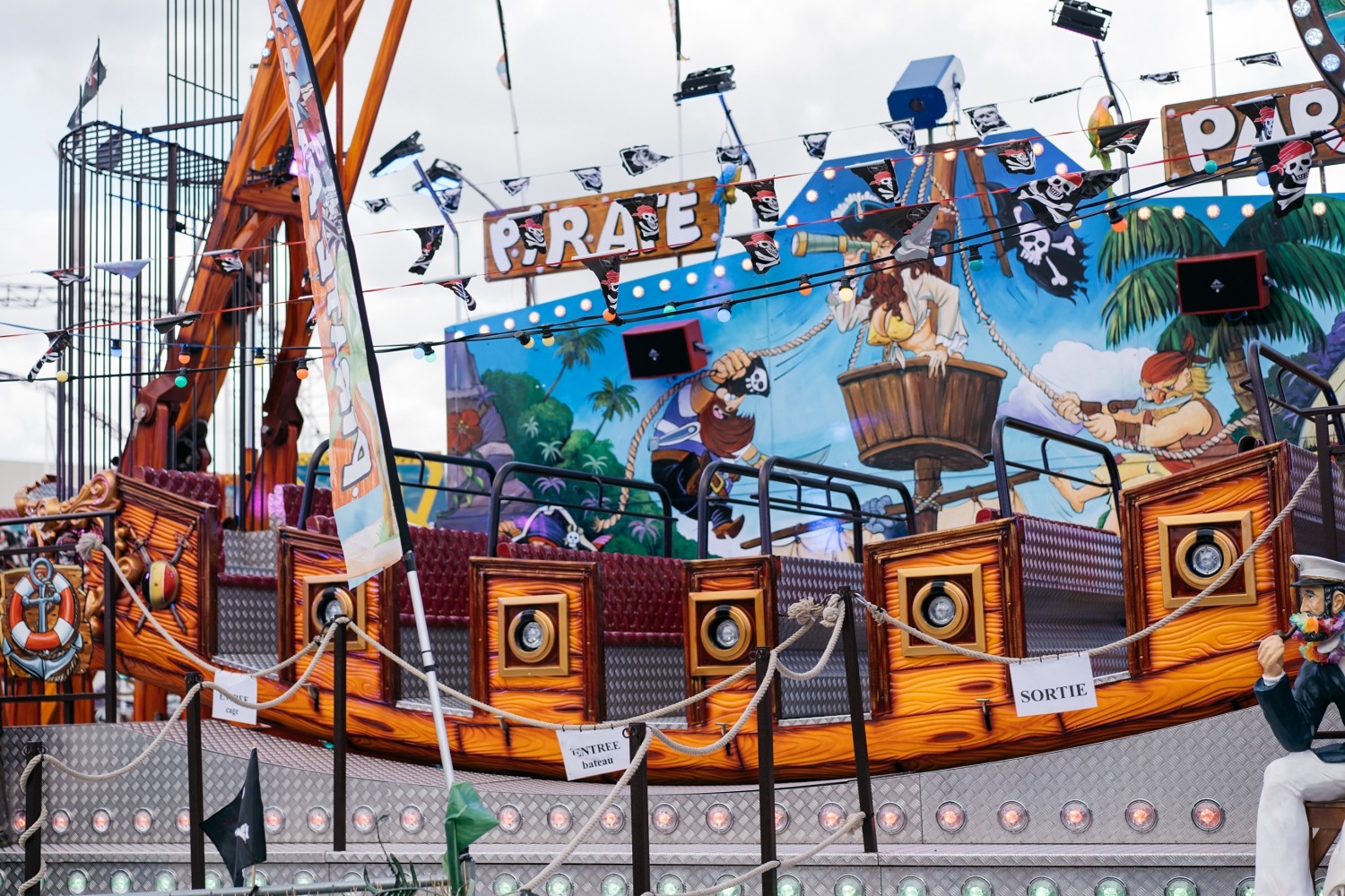 Foire de Charleroi Gosselies Fête foraine Hainaut sortie famille vacances pâques Belgique 