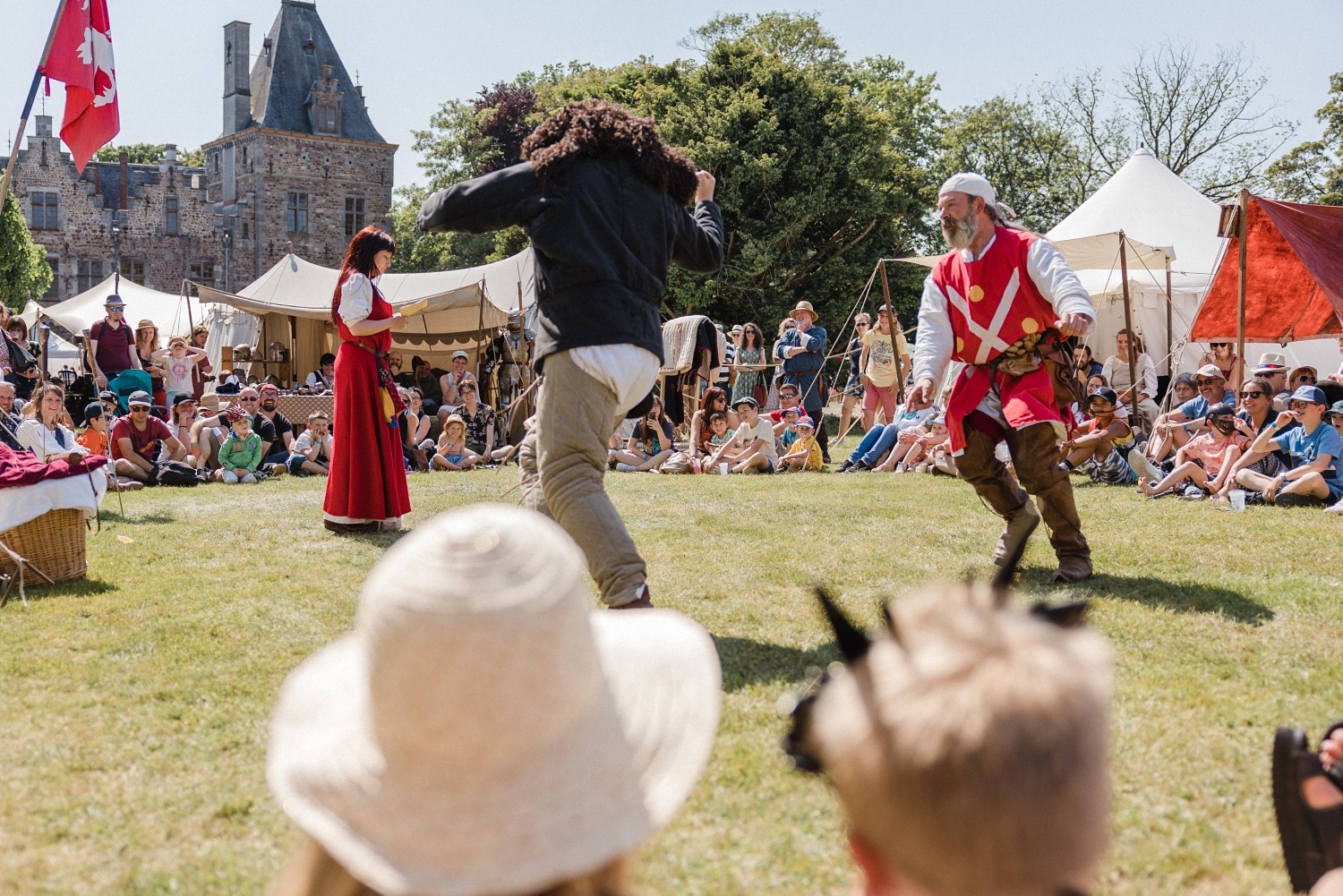 Dragonia festival médiéval fantastique Belgique Wallonie féérique dragon spectacle Ham-sur-Heure château évènement en famille